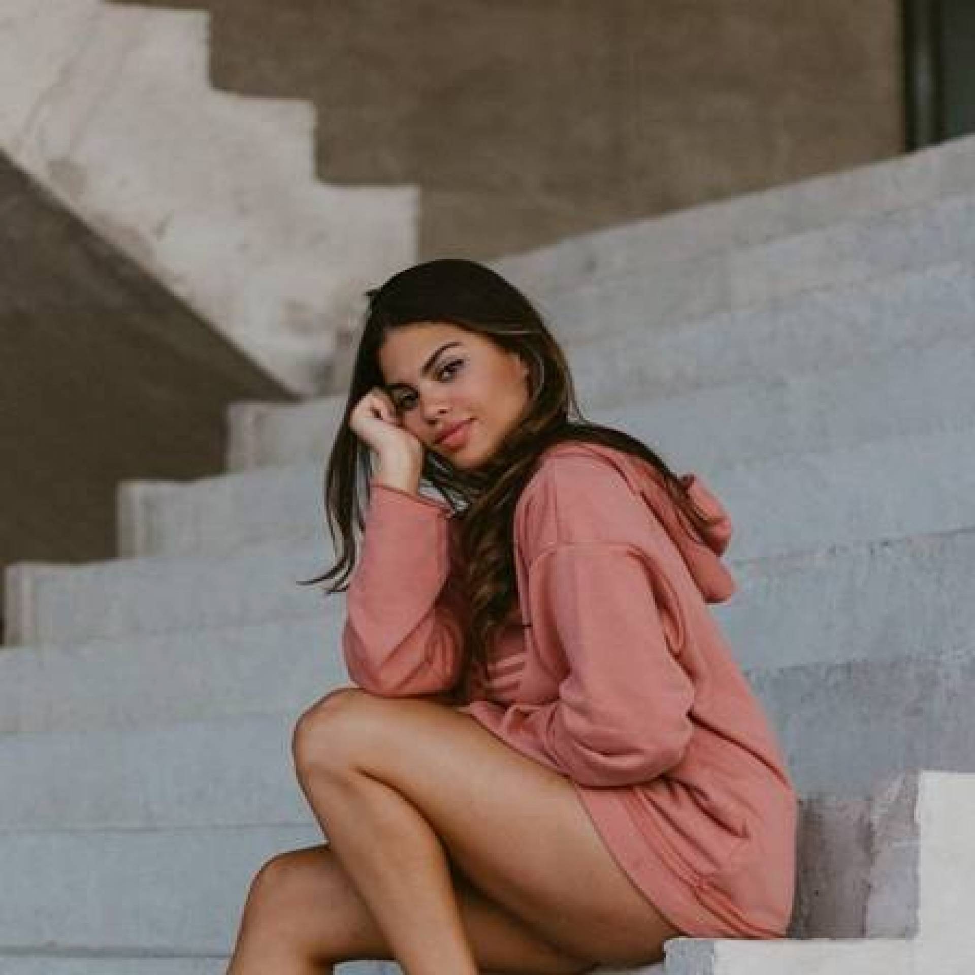 Neta de Chico Buarque, Clara, de 20 anos