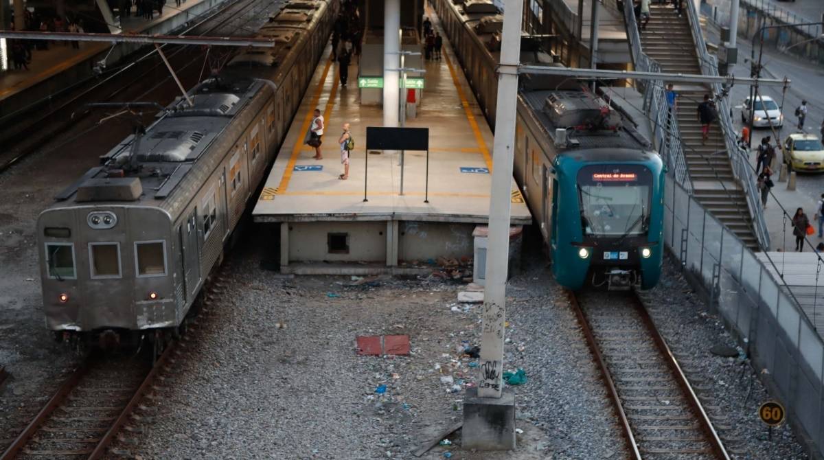 Ajuda estatal pode equacionar os prejuízos e manter o serviço da concessionária de trens - Gilvan de Souza 