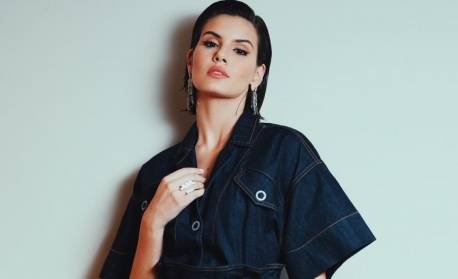 Camila Queiroz publica 'indireta' nas redes sociais e internautas reagem