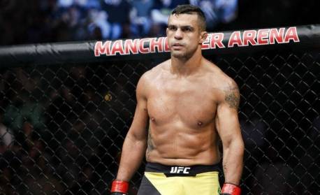 Belfort critica influenciadores nos esportes de combate: 'Não são lutadores reais'