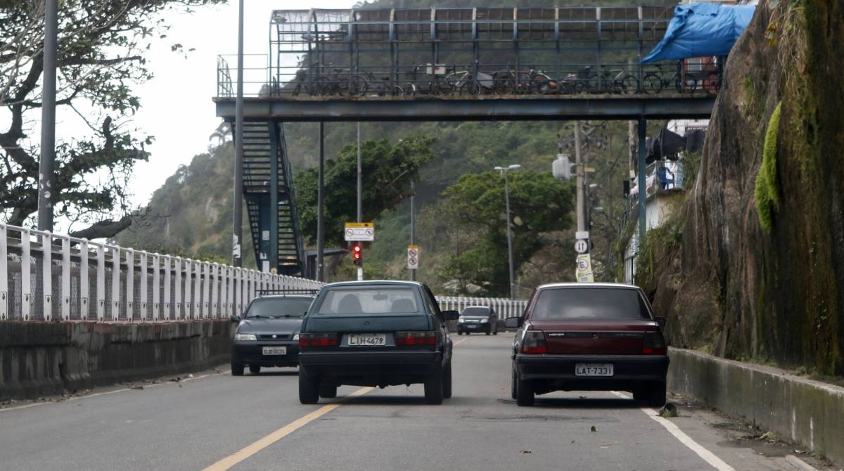 Rio de Janeiro - RJ  - 17/07/2019 - Fechamento da Avenida Niemeyer - Ordem judicial determina o fechamento da Avenida Niemeyer, na zona sul do Rio  - foto: Reginaldo Pimenta / Agencia O Dia