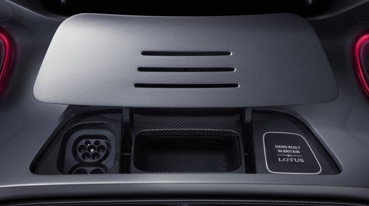 O carregamento total do conjunto de baterias poderá ser completamente recarregado em 18 minutos