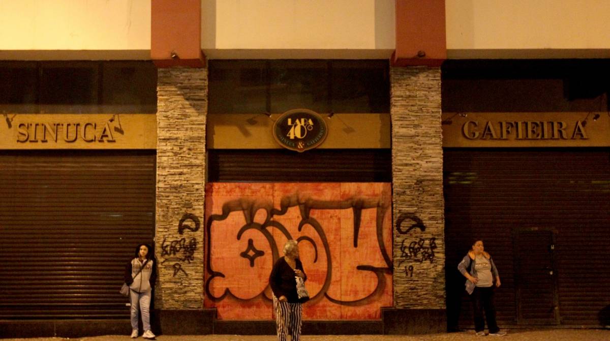 Um dos mais tradicionais palcos de shows da regi&atilde;o, o Lapa 40&deg; fechou as portas este ano