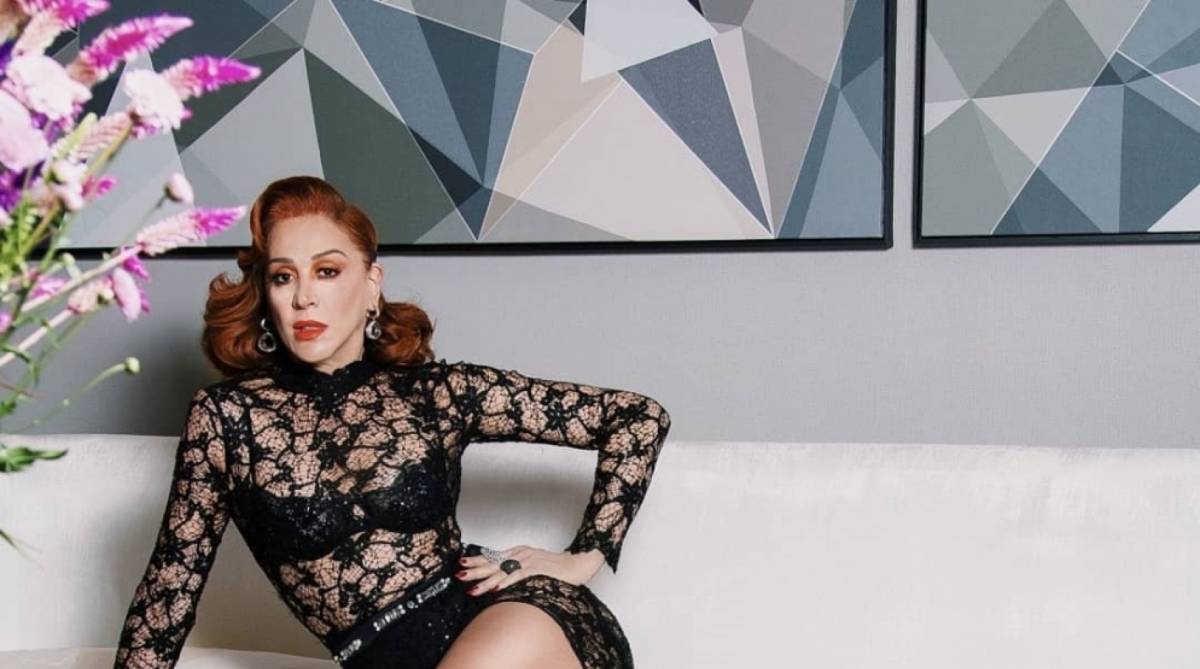 Nas últimas semanas de 'Verão 90', Claudia Raia celebra o sucesso de Lidiane - Lucas Mennezes/Reprodução