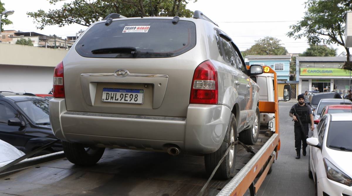 Rio de Janeiro - RJ  - 18/07/2019 - Prisao de milicianos - A policia civil esta em opera&ccedil;ao na manha de hoje para prender milicianis em Queimados, na Baixada Fluminense  - foto: Reginaldo Pimenta / Agencia O Dia