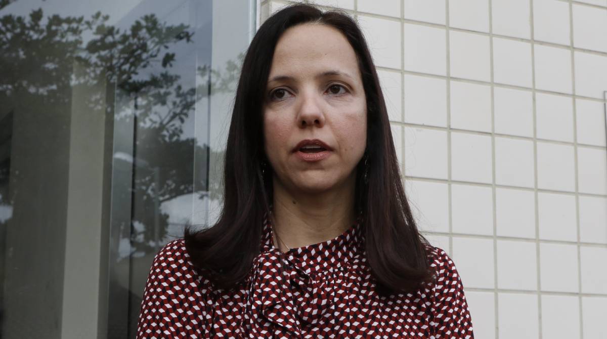Rio de Janeiro - RJ  - 18/07/2019 - Prisao de milicianos - A policia civil esta em opera&ccedil;ao na manha de hoje para prender milicianis em Queimados, na Baixada Fluminense  - na foto, promotora, Mariana Segadas - foto: Reginaldo Pimenta / Agencia O Dia