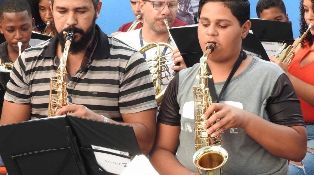 Alunos da Fundec fazem show gratuito no Teatro Raul Cortez