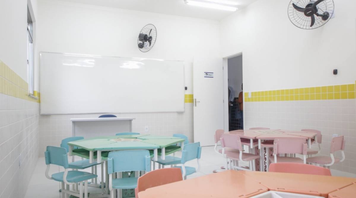 A Escola Municipal JosÃ© do PatrocÃ­nio, em Campos, ganhou nova estrutura para receber alunos da educaÃ§Ã£o infantil