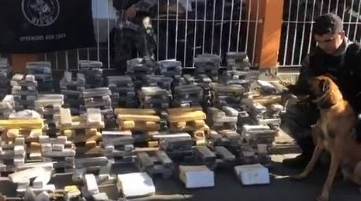 Mais de uma tonelada de drogas foi apreendida no Complexo da Penha - Reprodução vídeo / Divulgação