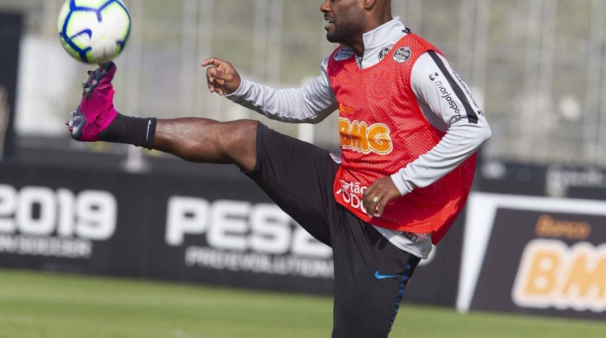 Vágner Love comparou as torcidas de Flamengo e Corinthians - Daniel Augusto Jr/Agência Corinthians