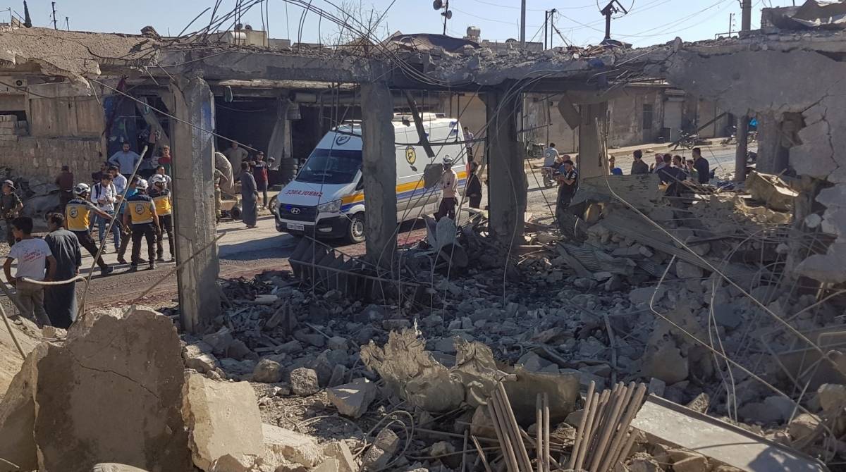 Ataques aéreos na província de Idlib, noroeste da Síria