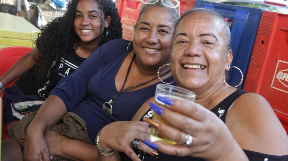 Rio, 23/07/2019 Escola de samba Caprichosos de Pilares. Na foto Isis Monteiro, Bia, Isis.  Foto: Ricardo Cassiano/Agencia O Dia