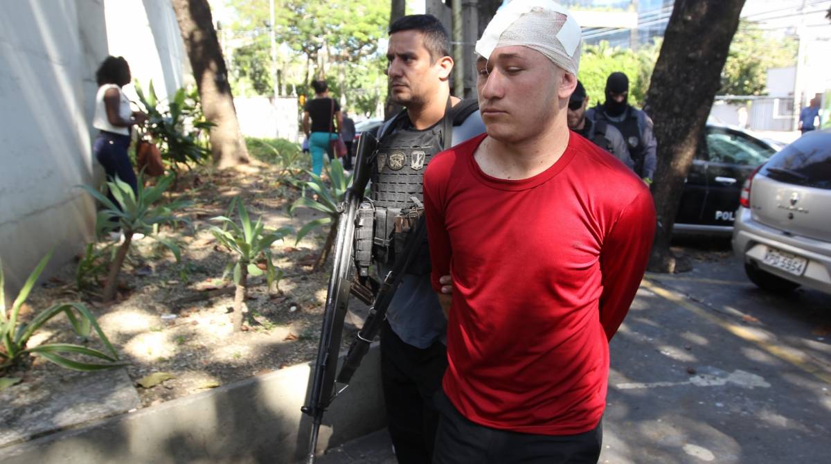 Jonas Rocha Mataini, o Rato, se machucou ao tentar fugir dos policiais - Luciano Belford / Ag&ecirc;ncia O Dia