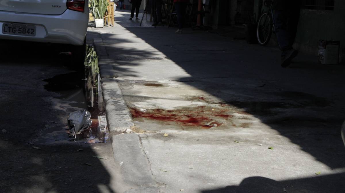 Rio,24/07/2019 - TIJUCA- Motorista de aplicativo é morto na Tijuca. Na foto, Rua Afonso Pena, local onde motorista, Rodrigo Pezzi Loureiro foi morto .Foto: Cléber Mendes/Agência O Dia