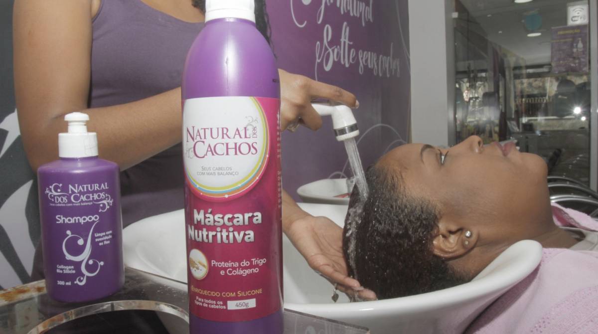 Rio,23/07/2019 - NOVA IGUAÇU- Caderno da Baixada, Salão Natural dos Cachos. Foto: Cléber Mendes/Agência O Dia