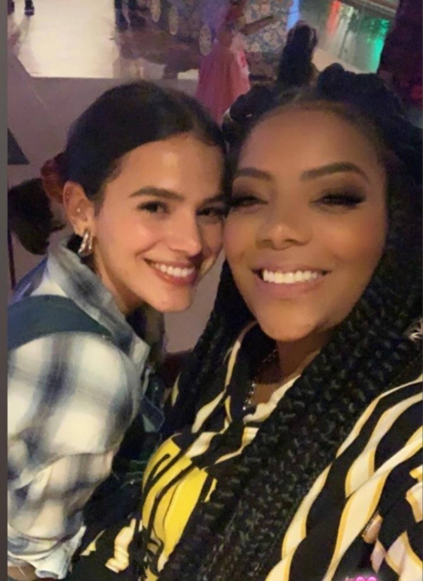 Bruna Marquezine e Ludmilla - Reprodução de internet