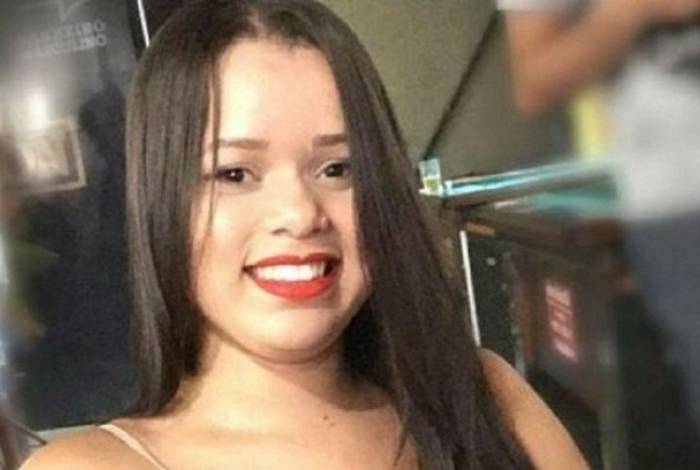 Morre mulher atacada com Ã¡cido sulfÃºrico pelo ex