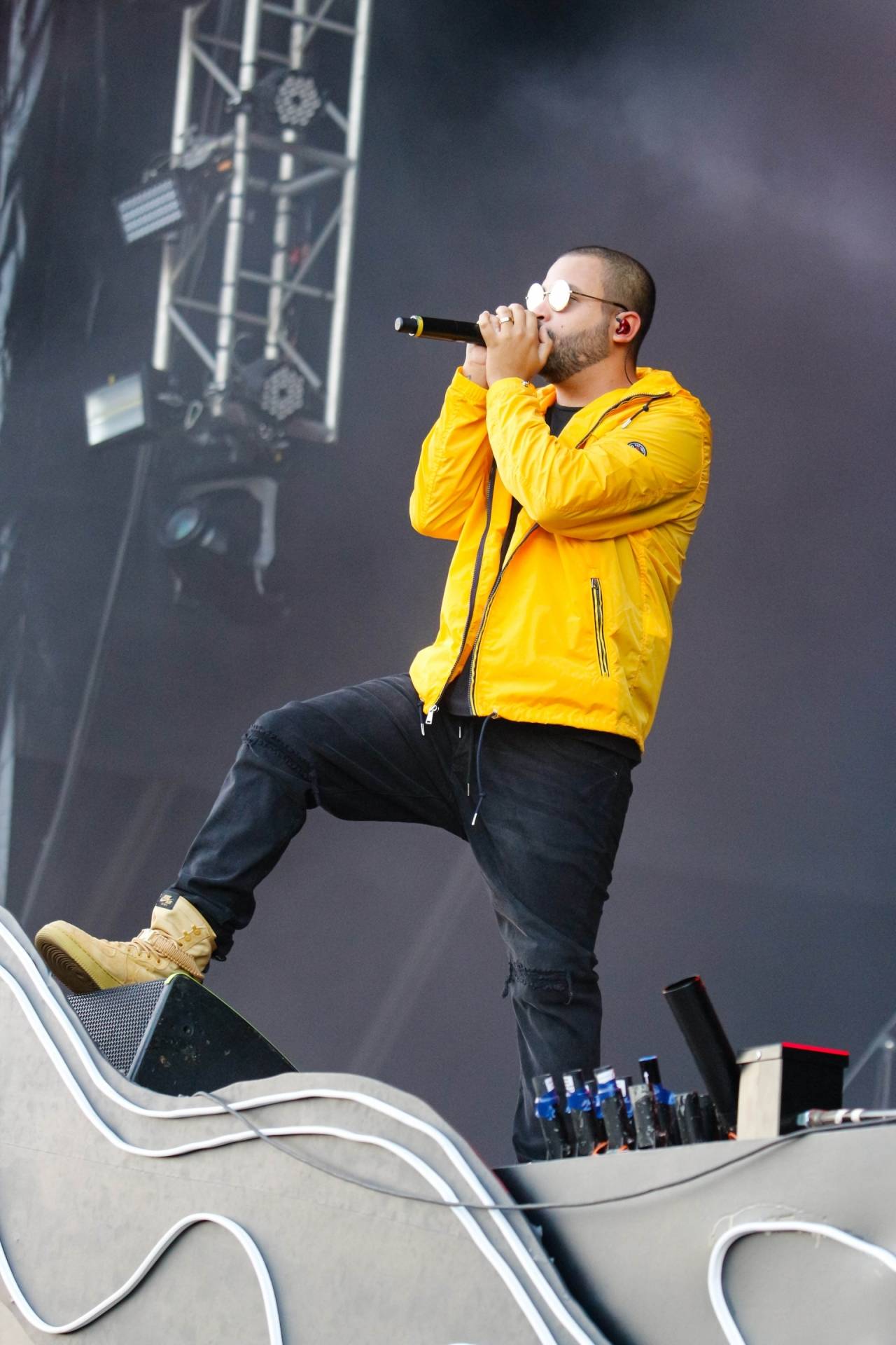 2019-07-27 - AG&Ecirc;NCIA DE NOT&Iacute;CIAS/PARCEIRO - O cantor Projota durante show realizado no terceiro dia do Game XP no Parque Ol&iacute;mpico da Barra, Zona Oeste do Rio, neste s&aacute;bado (27). Foto: Mauricio Pingo/Parceiro/Ag&ecirc;ncia O Dia