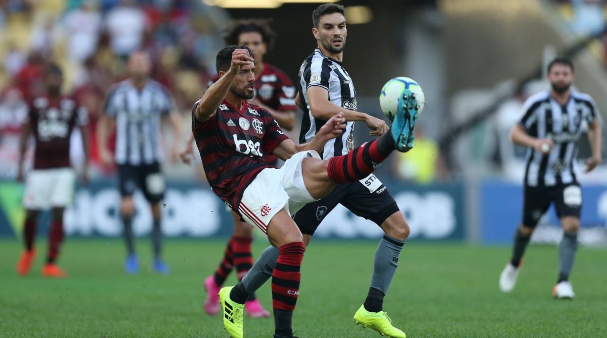 Brusque não resiste ao Botafogo e perde no Rio de Janeiro