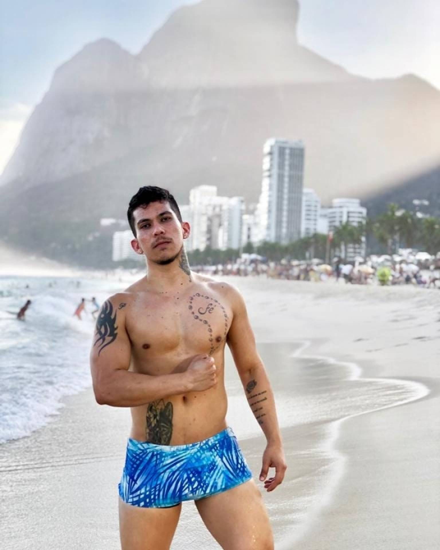 Rapaz era professor de educação física em academia na Zona Sul