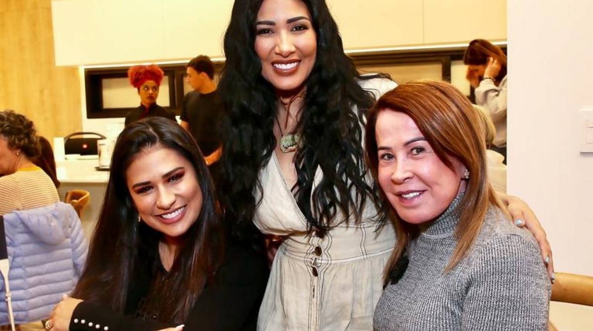 Simaria faz festa para celebrar aniversário da filha