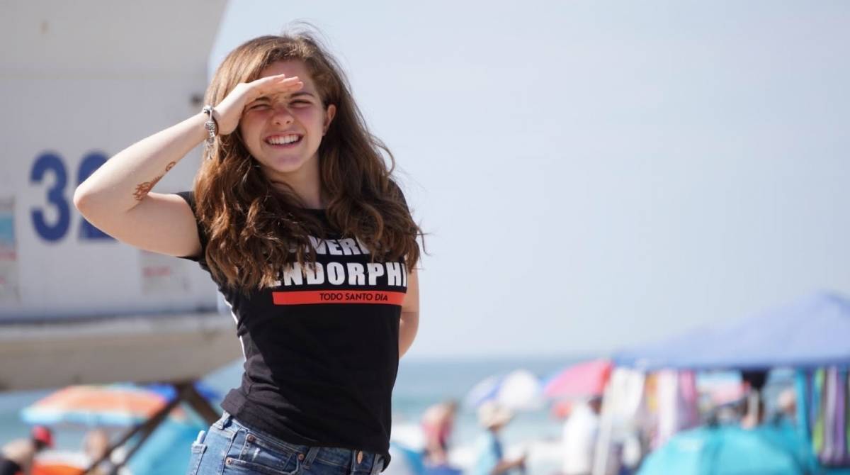 J&uacute;lia Svacinna - DivulgaÃ§Ã£o