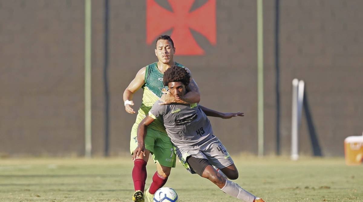 Jogo treino entre Vasco x Portuguesa no CT do Almirante nessa quinta-feira 01/08....Foto: Rafael Ribeiro / Vasco... .. .*Imagem destinada a uso INSTITUCIONAL e EDITORIAL, seu uso COMERCIAL, montagens, altera&ccedil;&atilde;o do conte&uacute;do, propaganda, impress&atilde;o, inclus&atilde;o de logomarcas, produ&ccedil;&atilde;o de cards de divulga&ccedil;&atilde;o de partidas esta vetado incondicionalmente por seu autor e pelo Club de Regatas Vasco da Gama. . ...Cr&eacute;ditos obrigat&oacute;rios de acordo com a Lei Federal 9610/98