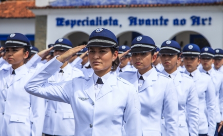 STM declara 'indigna para o oficialato' major da FAB condenada por fraude em licitações