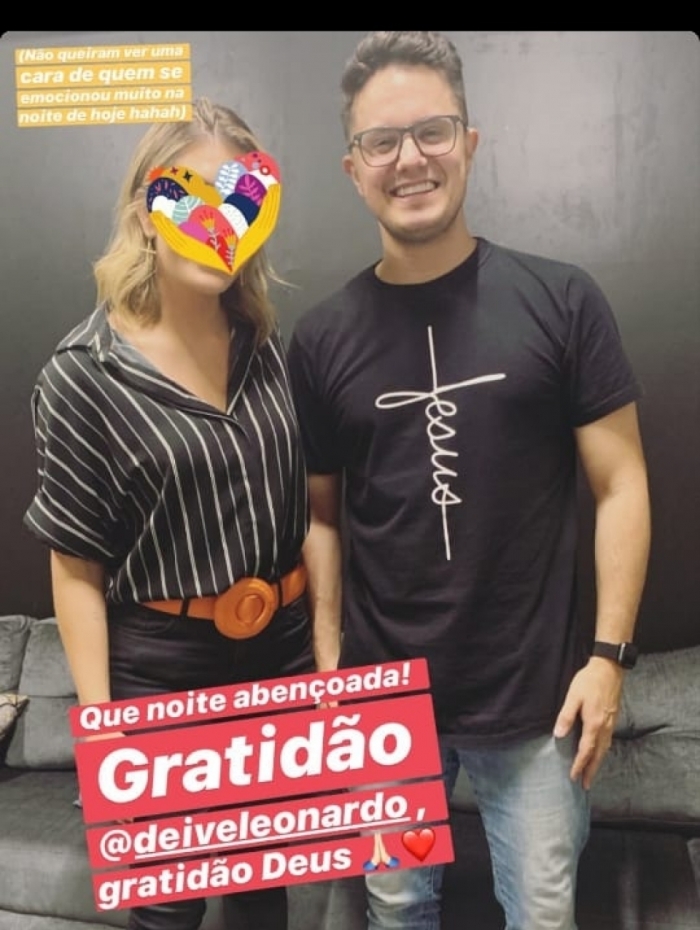 Lorena Improta e o pastor Deive Leonado