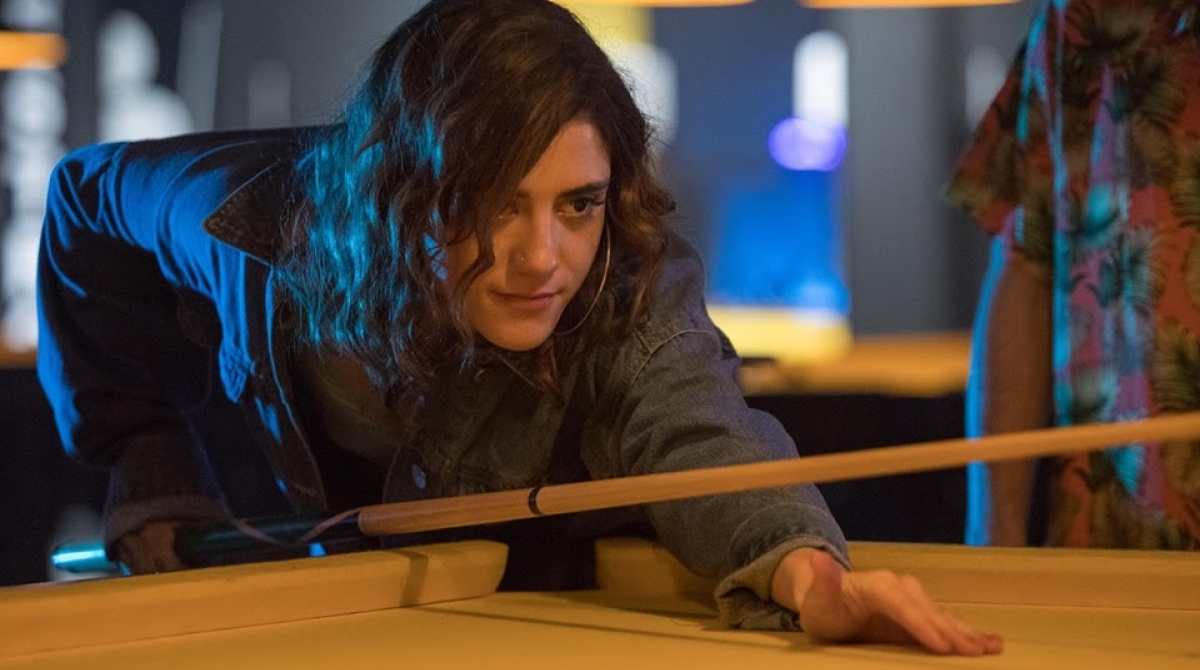 Cynthia Luz no clipe novo do Planta & Raiz, \'Desejo\'