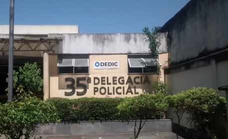 Pai de santo é preso por abusar de fiéis na Zona Oeste