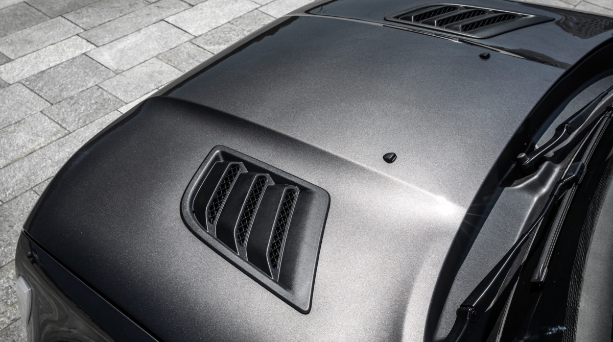 Capô passa a contar com saídas de ar nas laterais