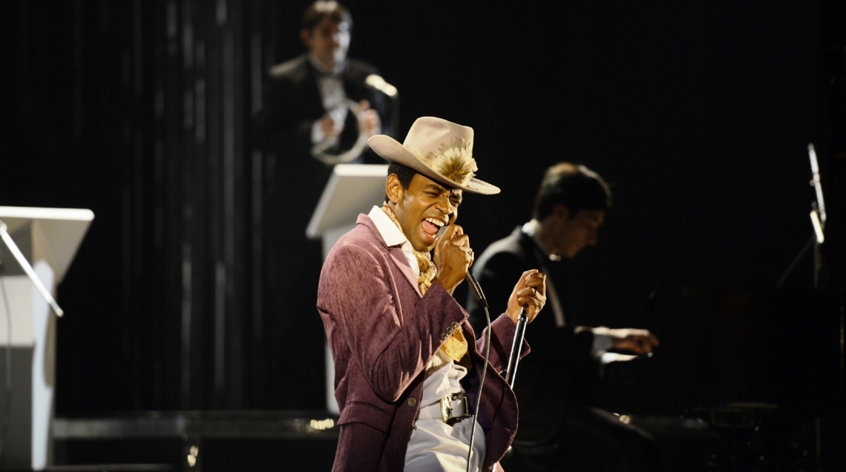 Cenas do filme Simonal