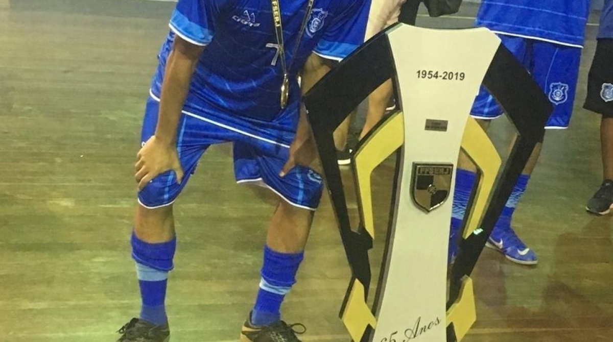 Gabriel, morto por bala perdida na Tijuca, era jogador de futsal no Olaria - Reprodução Facebook