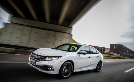 Saiba quais são os 5 carros à venda no Brasil defasados em relação ao resto do mundo