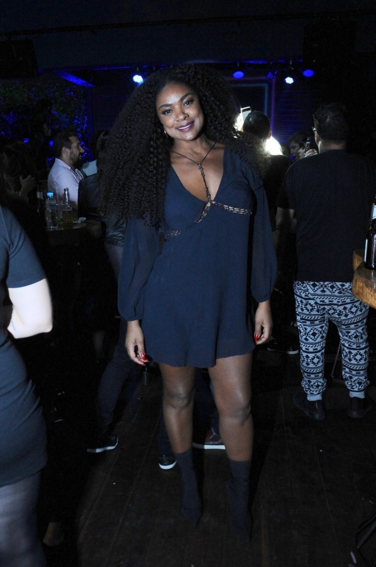 Preta Gil comemorou aniversário ao lado de amigos na estreia do seu espetáculo \'Mais Preta que Nunca\'