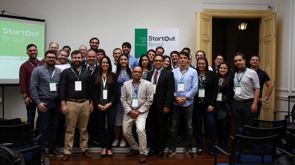 O grupo de empreendedores que participou da última edição do StartOut Brasil: imersão em Toronto - Vinicius Hawk/Divulgação