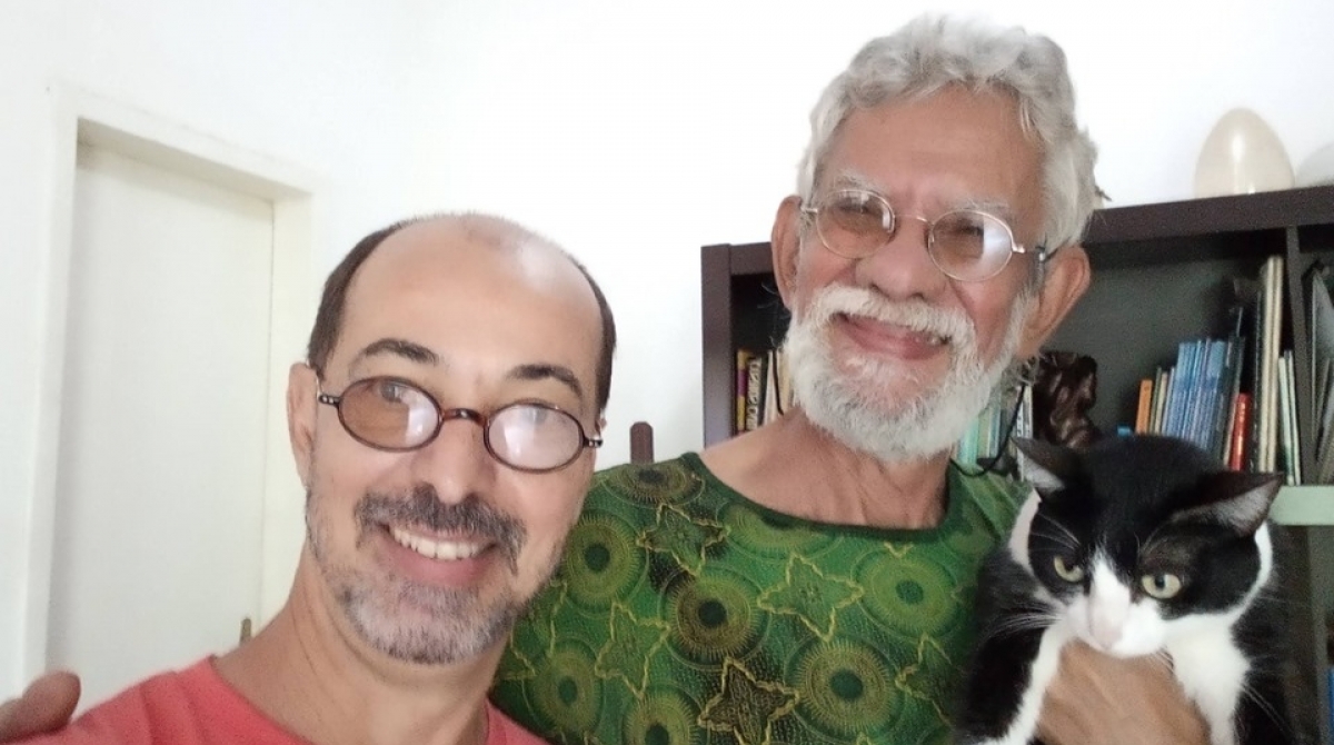 M&aacute;rcio Leandro e Paullo Ramos durante uma pausa das grava&ccedil;&otilde;es do document&aacute;rio