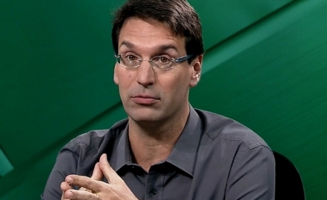 Comentarista define elenco do Botafogo como 'um bando' após derrota no Brasileirão