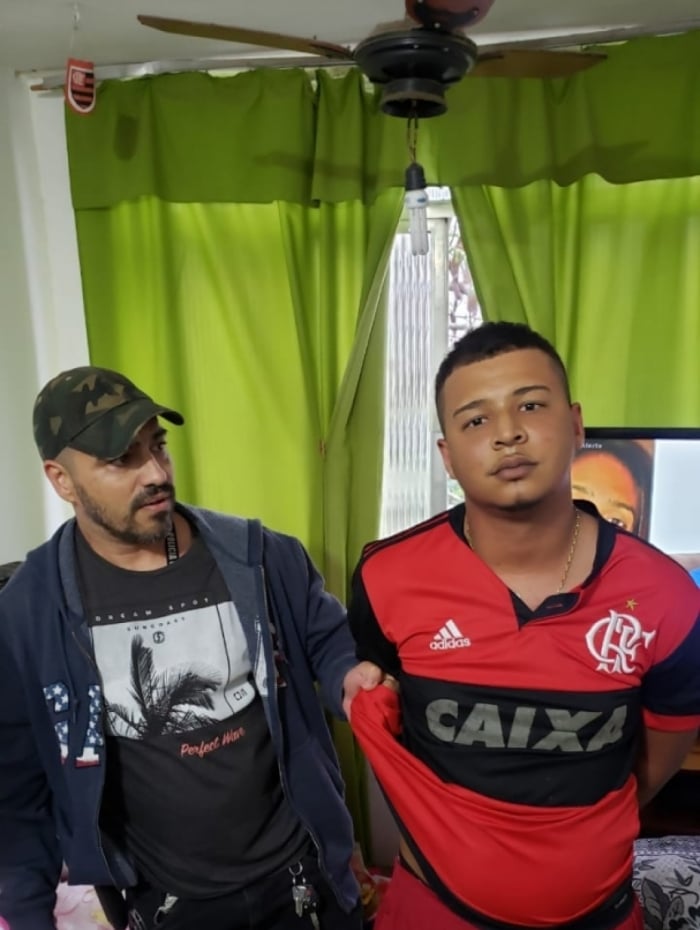Guety da Viradouro, assaltante de residências de luxo em Niterói, foi preso na casa da avó da namorada