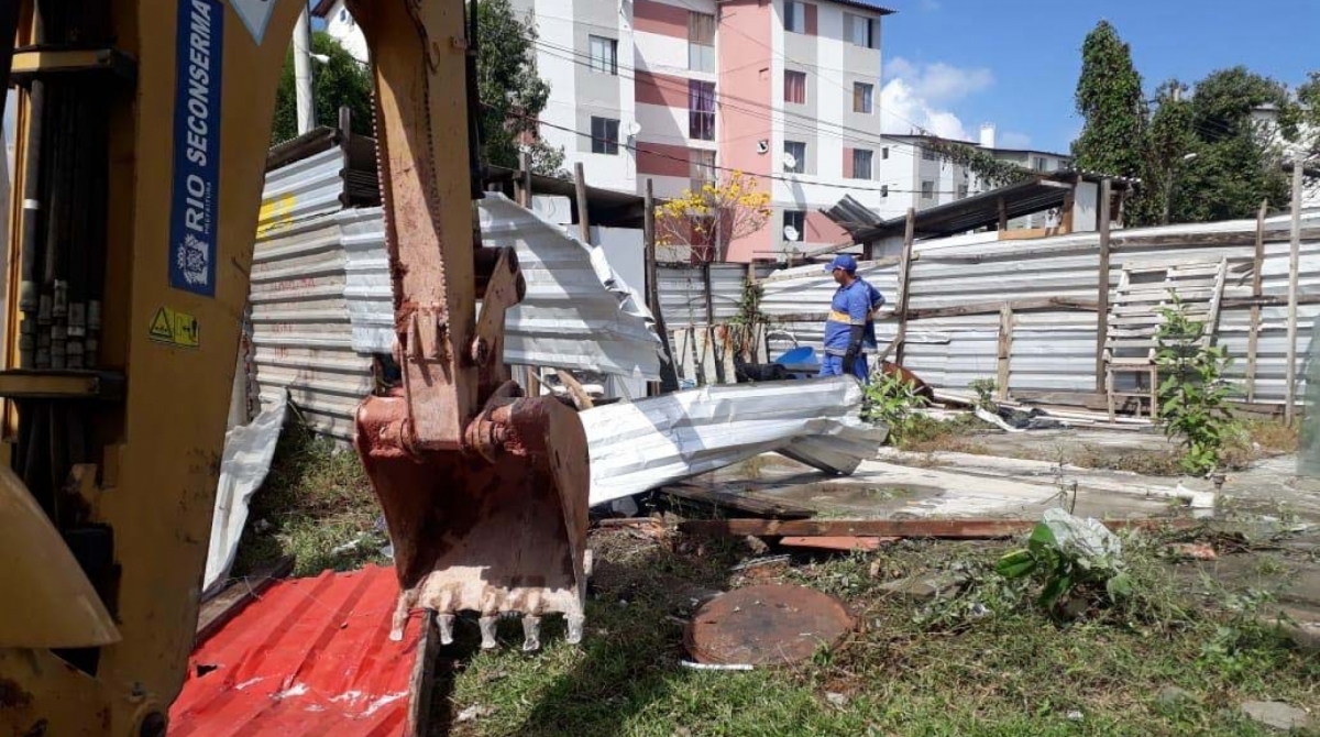 Imóveis foram construídos em área de preservação ambiental