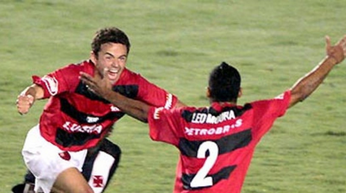 Juan formou uma grande dupla de laterais ao lado de Léo Moura no Flamengo - Divulgação/Flamengo