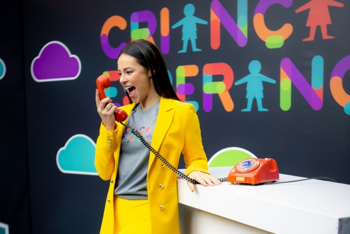 Paolla Oliveira incorpora Vivi Guedes no Criança Esperança - Fabiano Battaglin