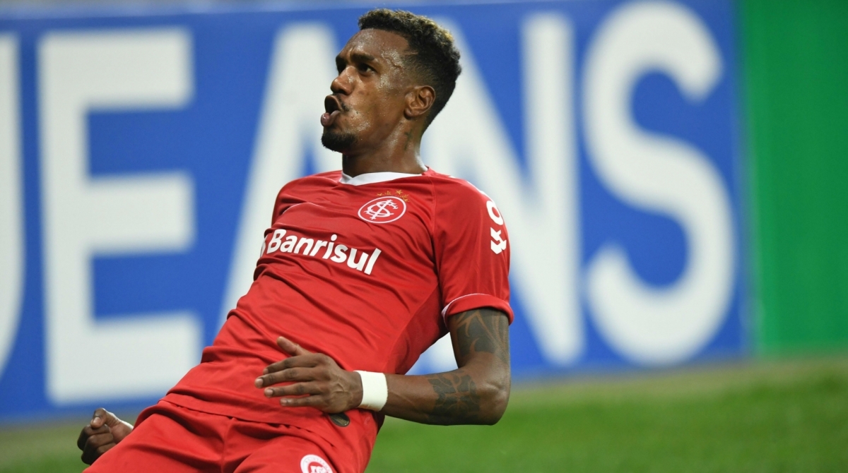 Edenilson  - RICARDO DUARTE/INTERNACIONAL/DIVULGA&Ccedil;&Atilde;O