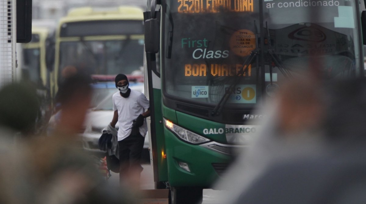 Sequestrador usava máscara de caveira (balaclava) - Ricardo Cassiano