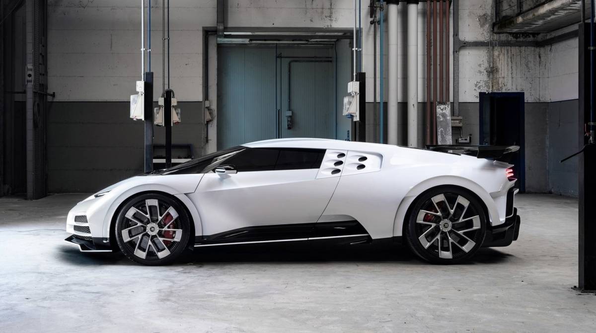 O Bugatti Centodieci
