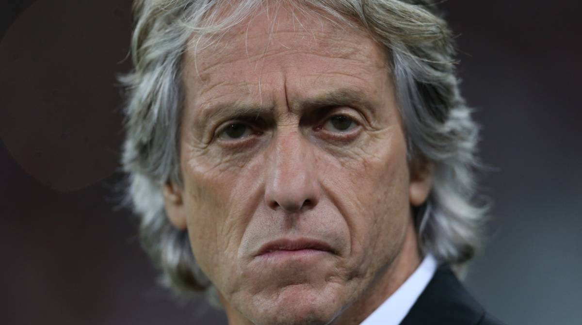 Jesus: críticas ao Maracanã - Daniel Castelo Branco