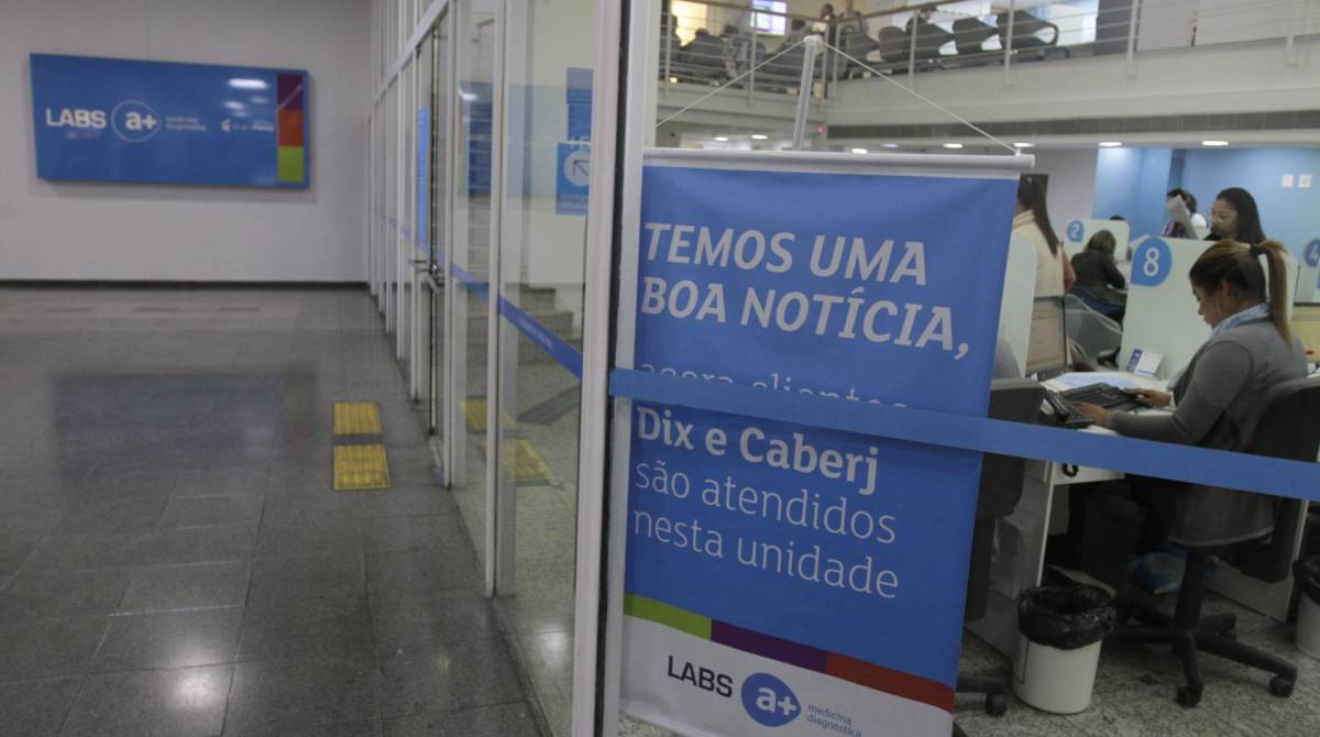 Rio,21/08/2019-DUQUE DE CAXIAS- Comercial; Caderno da Baixada,Shopping Unigranrio. Na foto, Labs .Foto: Cléber Mendes/Agência O Dia