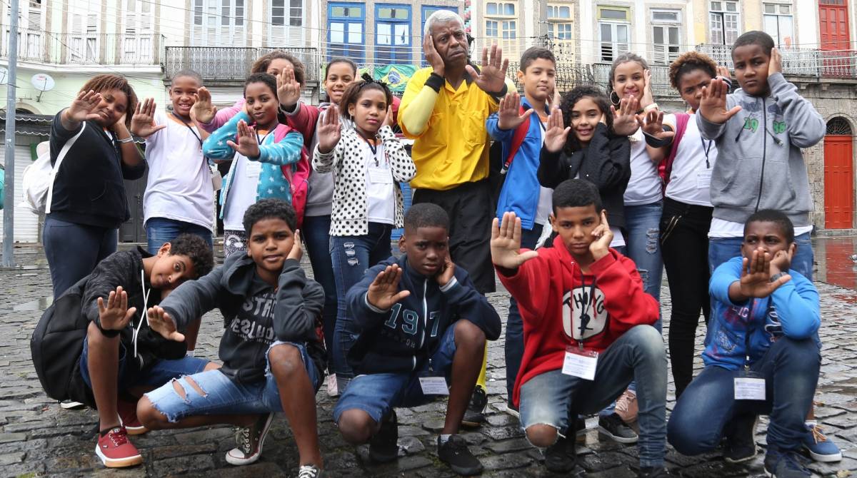 22 08 2019  - Especial com o Robson Joinha, torcedor do Flamengo que vai fantasiado de juiz. Foto: Daniel Castelo Branco / Agencia O Dia