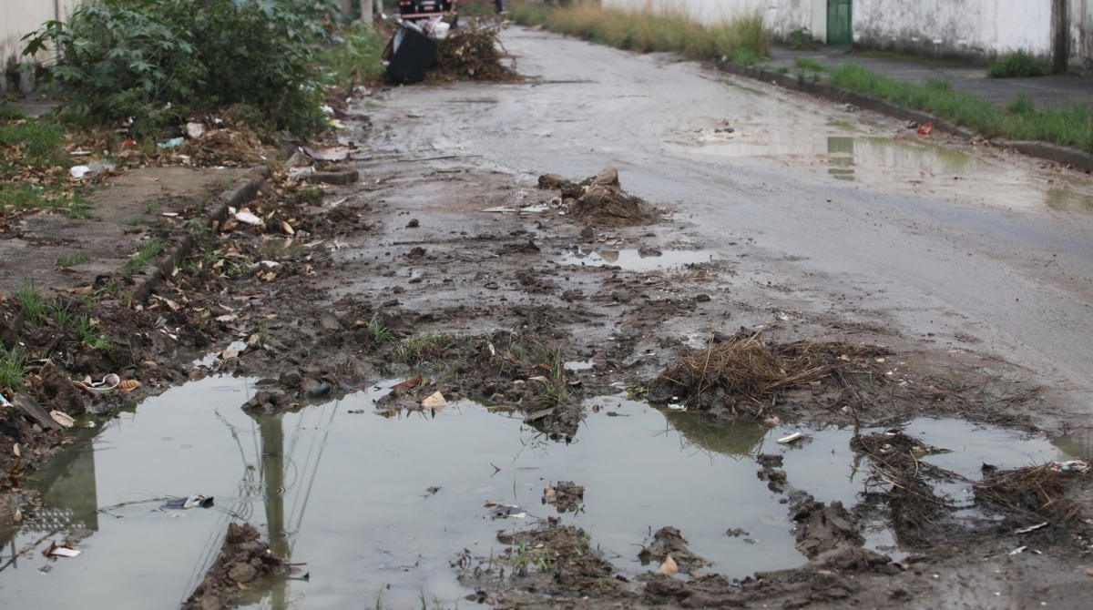 Belfod Roxo, 23/08/2019 - O DIA NO SEU BAIRRO, Rua 15 de Novembro. Foto: Ricardo Cassiano/Agencia O Dia